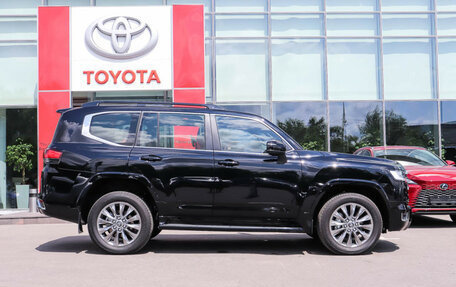 Toyota Land Cruiser, 2024 год, 15 490 000 рублей, 1 фотография