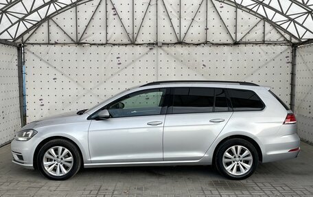 Volkswagen Golf VII, 2019 год, 1 650 000 рублей, 10 фотография