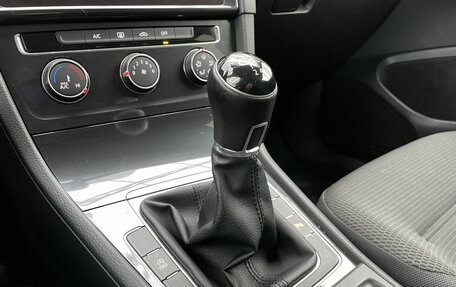 Volkswagen Golf VII, 2019 год, 1 650 000 рублей, 16 фотография