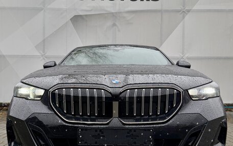 BMW 5 серия, 2023 год, 7 200 000 рублей, 2 фотография