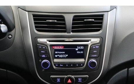 Hyundai Solaris II рестайлинг, 2014 год, 932 000 рублей, 10 фотография