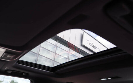 Toyota Land Cruiser, 2024 год, 15 490 000 рублей, 10 фотография