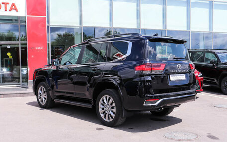 Toyota Land Cruiser, 2024 год, 15 490 000 рублей, 24 фотография