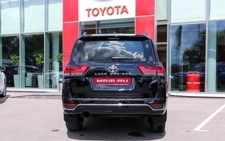 Toyota Land Cruiser, 2024 год, 15 490 000 рублей, 23 фотография