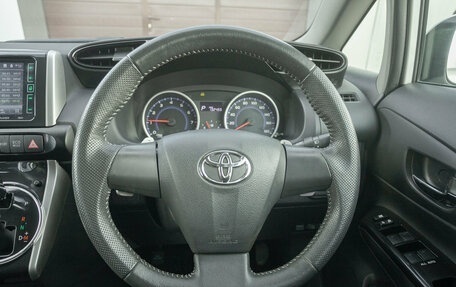 Toyota Wish II, 2012 год, 1 265 000 рублей, 16 фотография