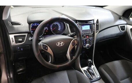 Hyundai i30 II рестайлинг, 2012 год, 915 400 рублей, 6 фотография