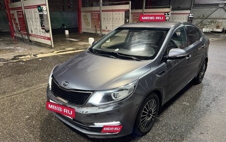 KIA Rio III рестайлинг, 2015 год, 700 000 рублей, 2 фотография