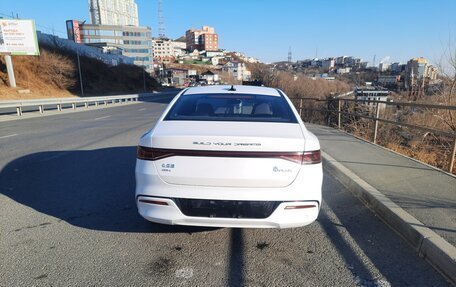 BYD Qin, 2021 год, 1 800 000 рублей, 3 фотография