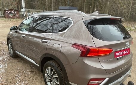 Hyundai Santa Fe IV, 2019 год, 2 690 000 рублей, 5 фотография