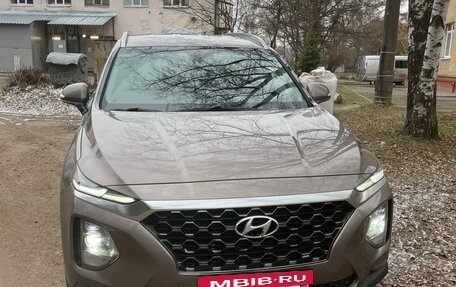Hyundai Santa Fe IV, 2019 год, 2 690 000 рублей, 2 фотография