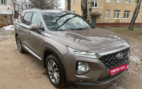 Hyundai Santa Fe IV, 2019 год, 2 690 000 рублей, 3 фотография