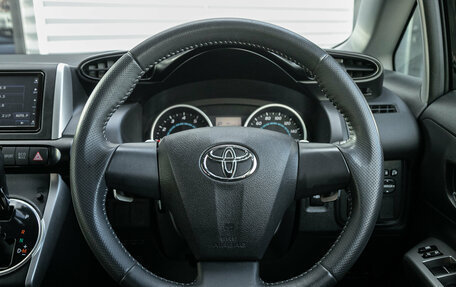 Toyota Wish II, 2010 год, 1 277 000 рублей, 16 фотография