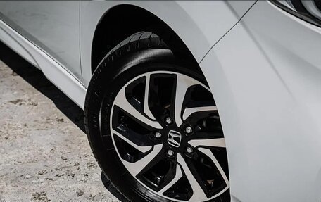 Honda Stepwgn IV, 2021 год, 2 000 000 рублей, 4 фотография