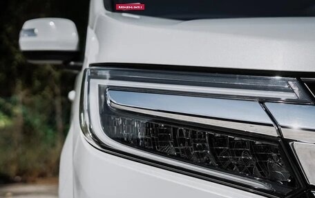 Honda Stepwgn IV, 2021 год, 2 000 000 рублей, 3 фотография