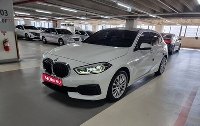 BMW 1 серия, 2021 год, 2 700 000 рублей, 1 фотография