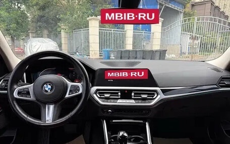 BMW 3 серия, 2021 год, 2 900 000 рублей, 9 фотография