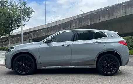 BMW X2, 2022 год, 2 700 000 рублей, 4 фотография