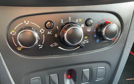 Renault Logan II, 2014 год, 495 000 рублей, 19 фотография