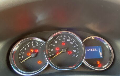 Renault Logan II, 2014 год, 495 000 рублей, 21 фотография