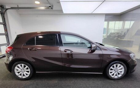 Mercedes-Benz A-Класс, 2015 год, 1 399 000 рублей, 4 фотография