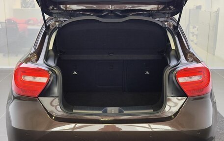 Mercedes-Benz A-Класс, 2015 год, 1 399 000 рублей, 10 фотография