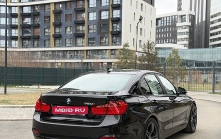 BMW 3 серия, 2015 год, 1 749 000 рублей, 13 фотография