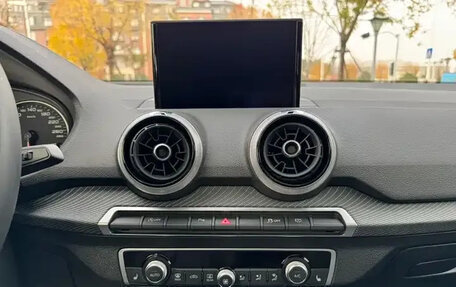 Audi Q2 I, 2021 год, 2 500 000 рублей, 21 фотография