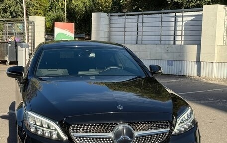 Mercedes-Benz C-Класс, 2019 год, 3 900 000 рублей, 2 фотография