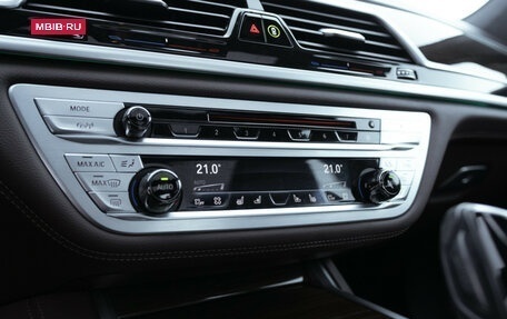 BMW 7 серия, 2019 год, 5 799 700 рублей, 33 фотография