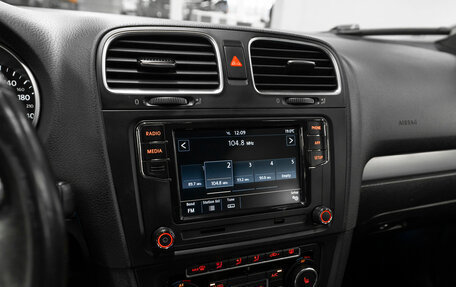 Volkswagen Golf R VII, 2012 год, 1 750 000 рублей, 17 фотография