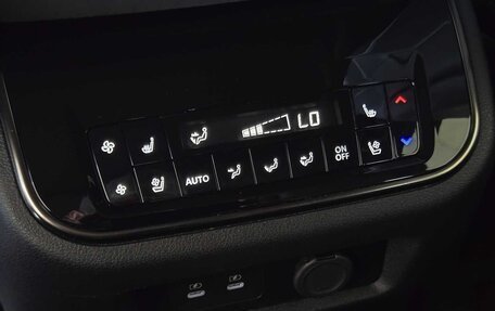 Infiniti QX80, 2025 год, 198 632 рублей, 28 фотография