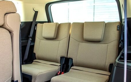 Toyota Land Cruiser Prado, 2024 год, 8 100 000 рублей, 14 фотография