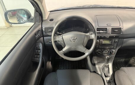 Toyota Avensis III рестайлинг, 2008 год, 749 800 рублей, 10 фотография
