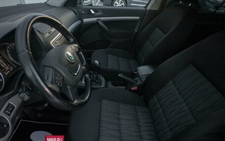 Skoda Octavia, 2011 год, 674 000 рублей, 10 фотография