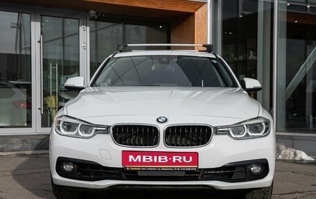 BMW 3 серия, 2017 год, 1 645 000 рублей, 3 фотография