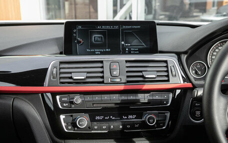 BMW 3 серия, 2017 год, 1 645 000 рублей, 16 фотография