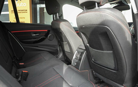 BMW 3 серия, 2017 год, 1 645 000 рублей, 14 фотография