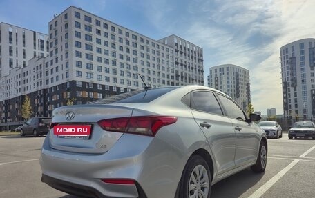 Hyundai Solaris II рестайлинг, 2017 год, 1 300 000 рублей, 6 фотография