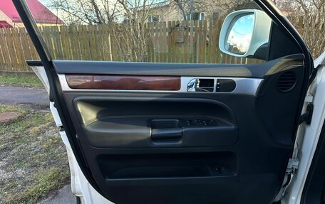 Volkswagen Touareg III, 2009 год, 1 070 000 рублей, 9 фотография