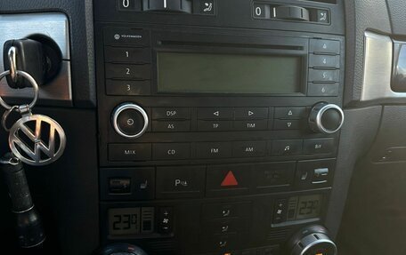 Volkswagen Touareg III, 2009 год, 1 070 000 рублей, 12 фотография