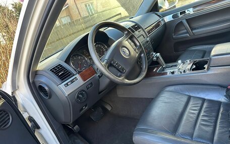 Volkswagen Touareg III, 2009 год, 1 070 000 рублей, 15 фотография