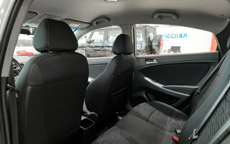 Hyundai Solaris II рестайлинг, 2015 год, 650 000 рублей, 15 фотография