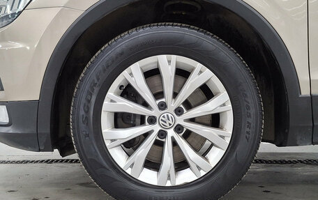 Volkswagen Tiguan II, 2017 год, 2 199 000 рублей, 18 фотография