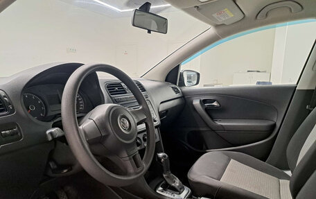 Volkswagen Polo VI (EU Market), 2011 год, 636 000 рублей, 20 фотография