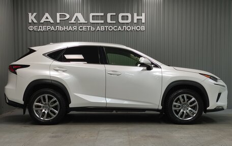 Lexus NX I, 2017 год, 2 580 000 рублей, 6 фотография