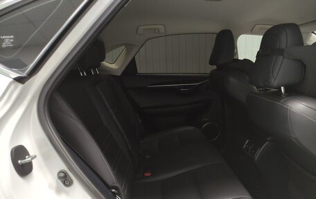 Lexus NX I, 2017 год, 2 580 000 рублей, 10 фотография