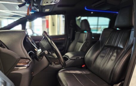 Toyota Alphard III, 2018 год, 5 250 000 рублей, 9 фотография