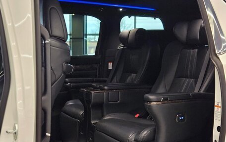 Toyota Alphard III, 2018 год, 5 250 000 рублей, 11 фотография