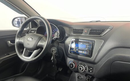 KIA Rio III рестайлинг, 2013 год, 775 000 рублей, 13 фотография