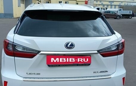 Lexus RX IV рестайлинг, 2016 год, 4 650 000 рублей, 4 фотография